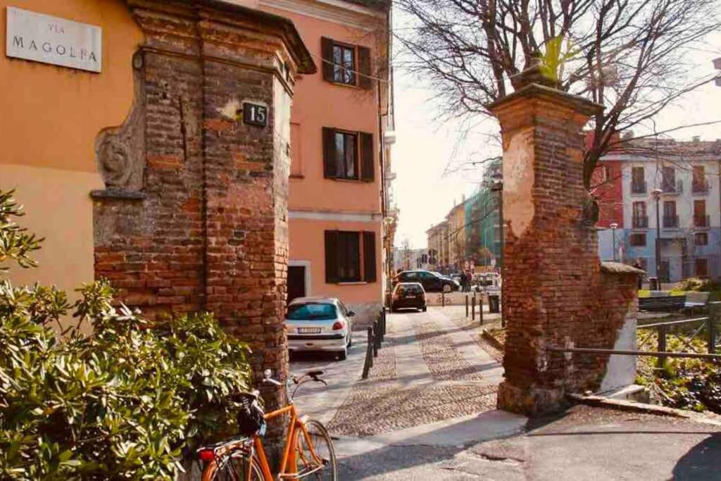 Appartamento Casa Navi - Typical House By Navigli Milano Esterno foto